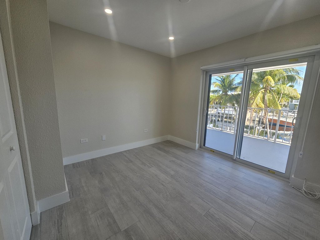 Key Largo, Florida, 33037, United States, 5 Bedrooms Bedrooms, ,3 BathroomsBathrooms,Residential,Forsale,1944355