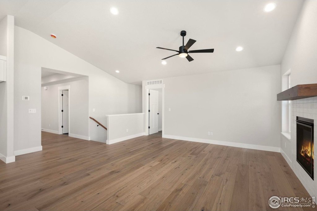 Wellington, Colorado, 80549, United States, 3 Bedrooms Bedrooms, ,2 BathroomsBathrooms,Residential,Forsale,1926808