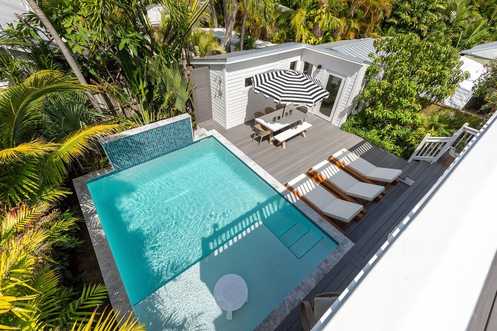 Key West, Florida, 33040, United States, 5 Bedrooms Bedrooms, ,4 BathroomsBathrooms,Residential,Forsale,1944401