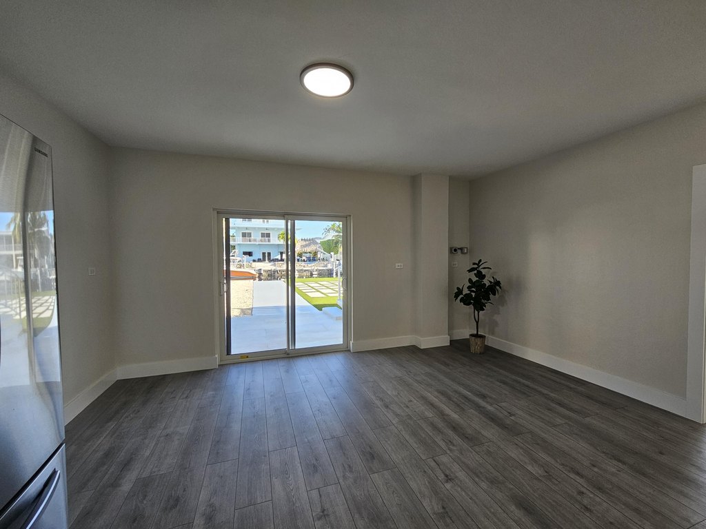 Key Largo, Florida, 33037, United States, 5 Bedrooms Bedrooms, ,3 BathroomsBathrooms,Residential,Forsale,1944355