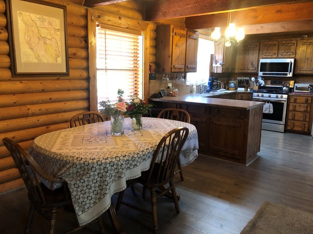 Smith's Ferry, Idaho, 83611, United States, 3 Bedrooms Bedrooms, ,1 BathroomBathrooms,Residential,Forsale,1889368