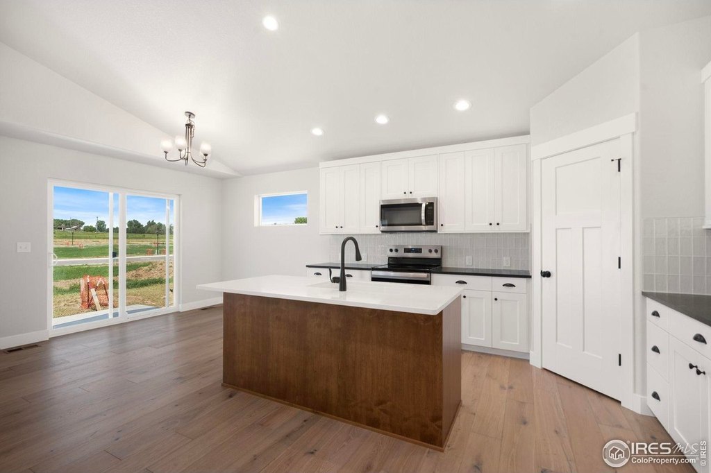 Wellington, Colorado, 80549, United States, 3 Bedrooms Bedrooms, ,2 BathroomsBathrooms,Residential,Forsale,1926808
