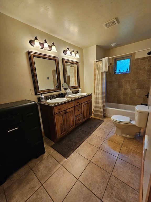McCall, Idaho, 83638, United States, 3 Bedrooms Bedrooms, ,2 BathroomsBathrooms,Residential,Forsale,1889424