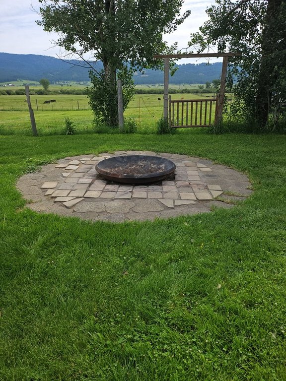 New Meadows, Idaho, 83654, United States, 3 Bedrooms Bedrooms, ,2 BathroomsBathrooms,Residential,Forsale,1889394