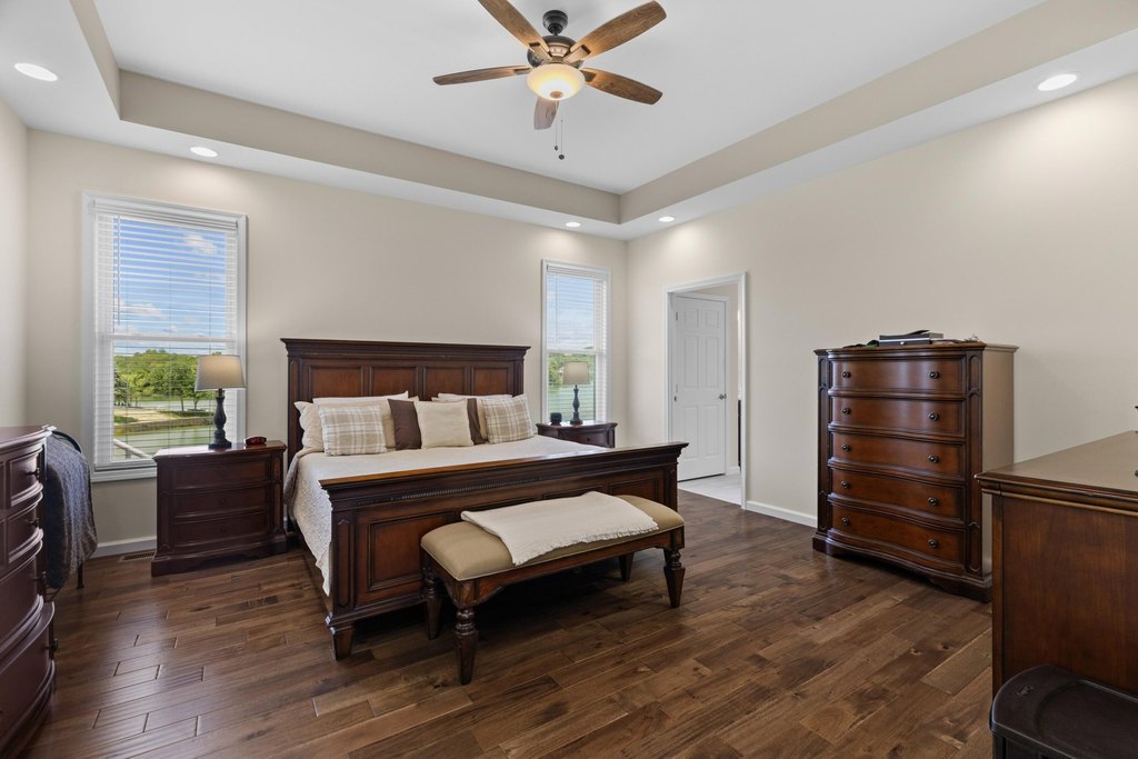Dandridge, Tennessee, 37725, United States, 3 Bedrooms Bedrooms, ,2 BathroomsBathrooms,Residential,Forsale,1919018
