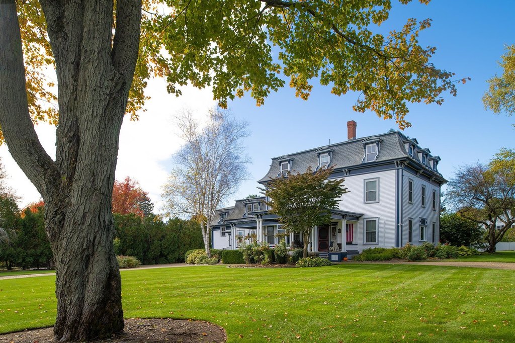 Rye, New Hampshire, 03871, United States, 8 Bedrooms Bedrooms, ,4.5 BathroomsBathrooms,Residential,Forsale,1934005