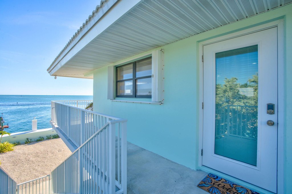 Marathon, Florida, 33050, United States, 2 Bedrooms Bedrooms, ,2 BathroomsBathrooms,Residential,Forsale,1944362