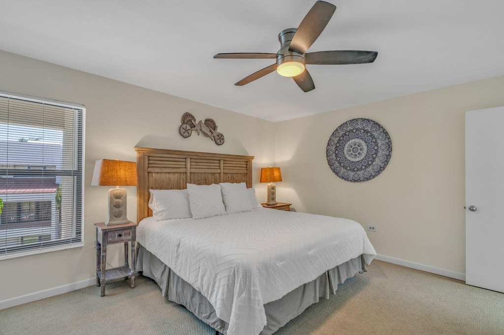 Key Colony, Florida, 33051, United States, 2 Bedrooms Bedrooms, ,2.5 BathroomsBathrooms,Residential,Forsale,1944365