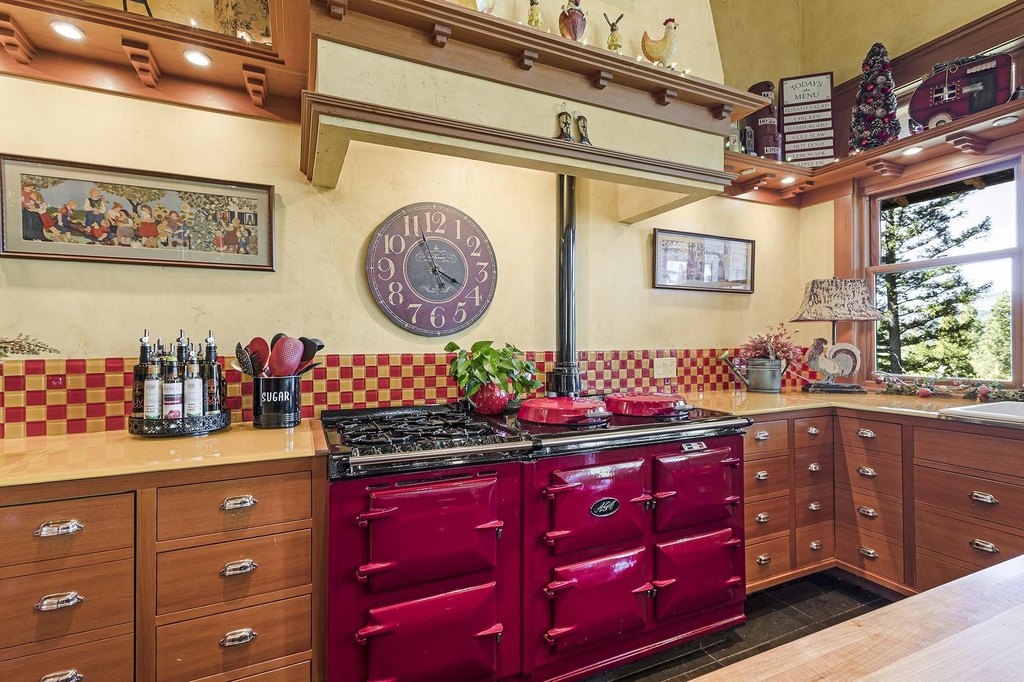 Taylorsville, California, 95983, United States, 4 Bedrooms Bedrooms, ,4.5 BathroomsBathrooms,Residential,Forsale,1910296