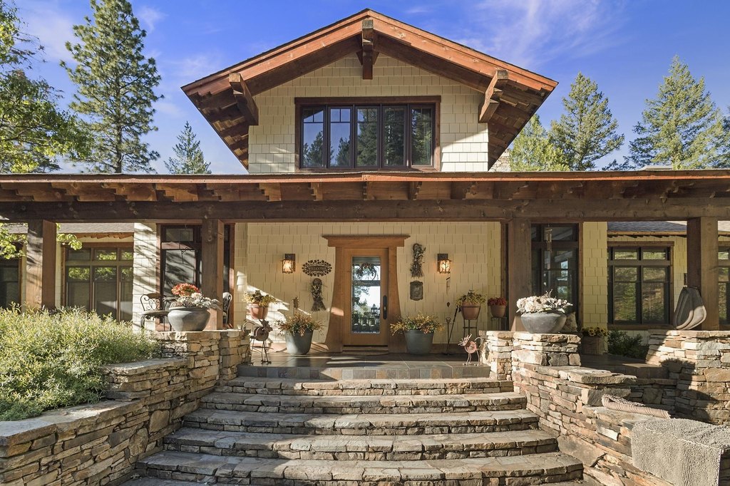 Taylorsville, California, 95983, United States, 4 Bedrooms Bedrooms, ,4.5 BathroomsBathrooms,Residential,Forsale,1910296