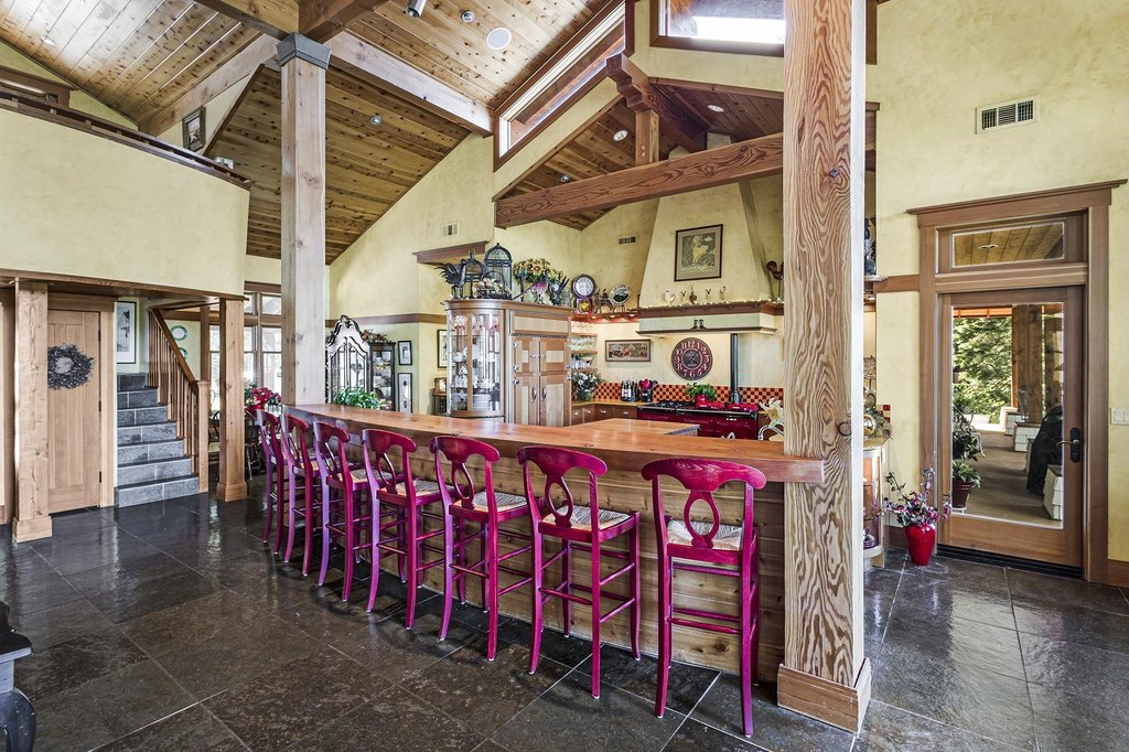 Taylorsville, California, 95983, United States, 4 Bedrooms Bedrooms, ,4.5 BathroomsBathrooms,Residential,Forsale,1910296