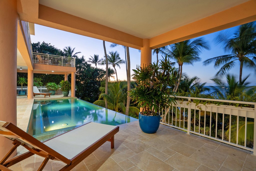 Upper Matecumbe Key Islamorada, Florida, 33036, United States, 3 Bedrooms Bedrooms, ,2.5 BathroomsBathrooms,Residential,Forsale,1944352