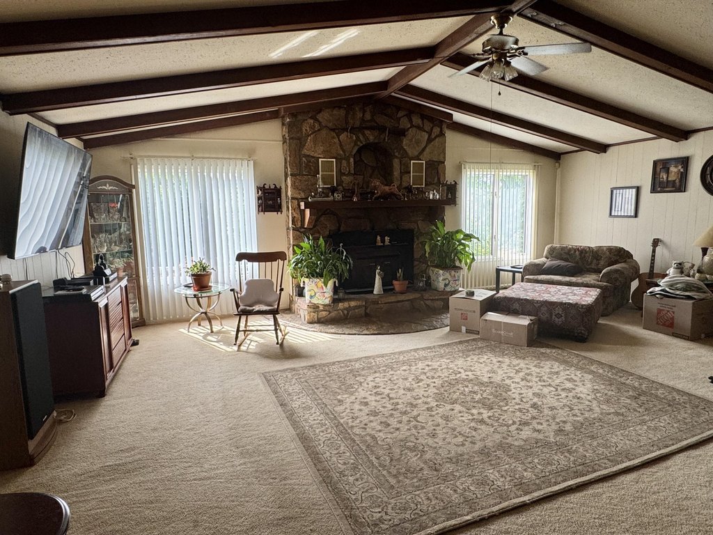 Newport, Tennessee, 37821, United States, 7 Bedrooms Bedrooms, ,5 BathroomsBathrooms,Residential,Forsale,1919021