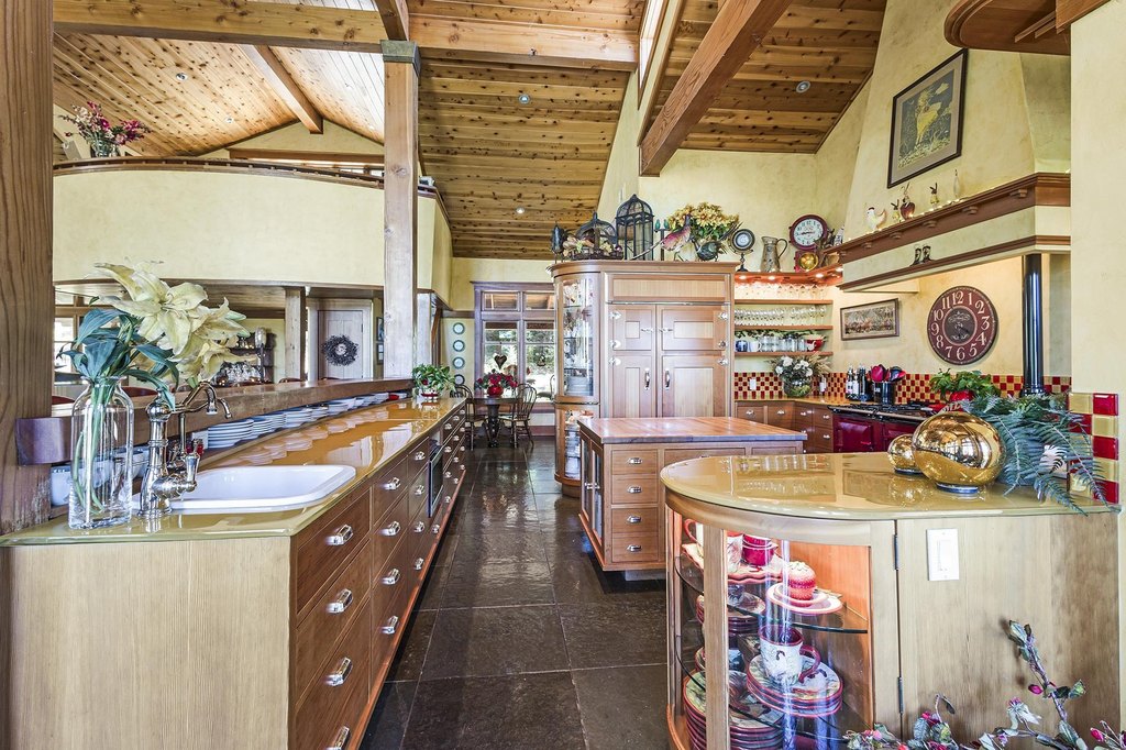 Taylorsville, California, 95983, United States, 4 Bedrooms Bedrooms, ,4.5 BathroomsBathrooms,Residential,Forsale,1910296