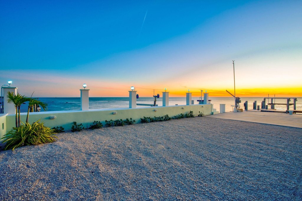 Marathon, Florida, 33050, United States, 2 Bedrooms Bedrooms, ,2 BathroomsBathrooms,Residential,Forsale,1944362