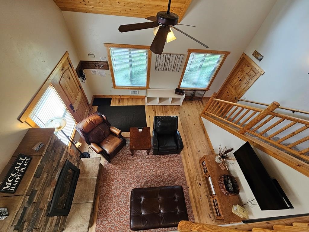 McCall, Idaho, 83638, United States, 3 Bedrooms Bedrooms, ,2 BathroomsBathrooms,Residential,Forsale,1889424