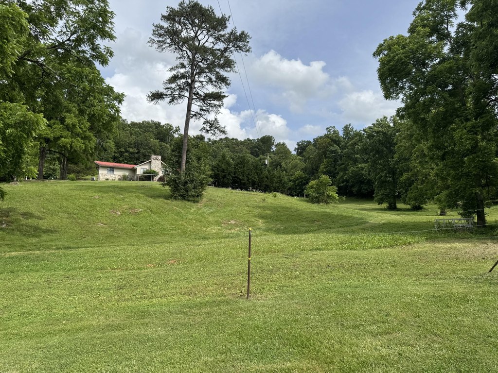 Newport, Tennessee, 37821, United States, 7 Bedrooms Bedrooms, ,5 BathroomsBathrooms,Residential,Forsale,1919021