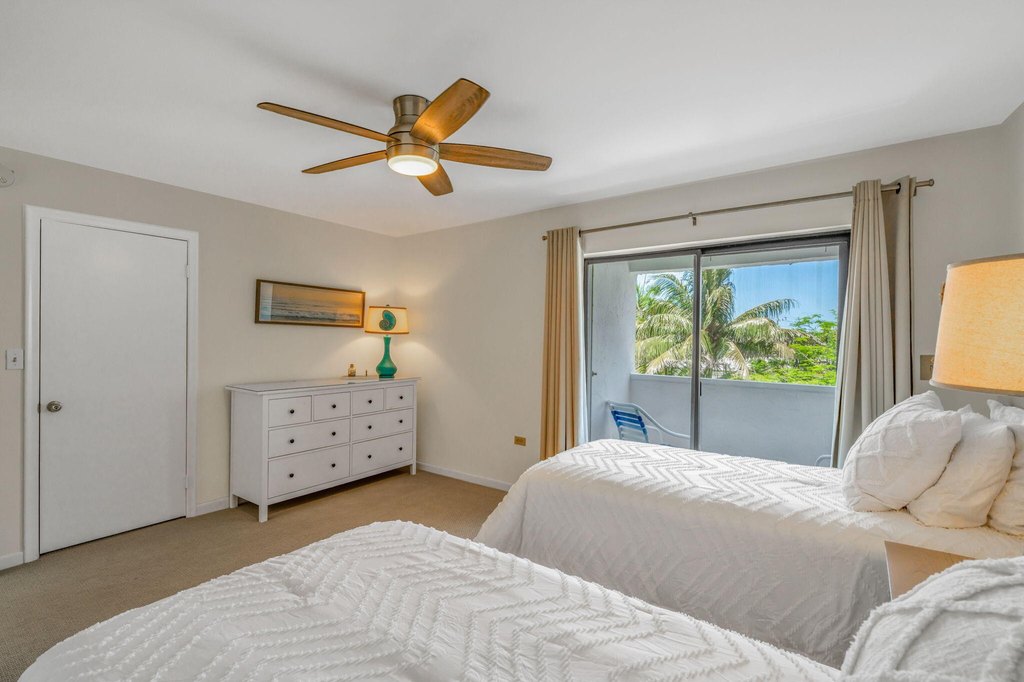 Key Colony, Florida, 33051, United States, 2 Bedrooms Bedrooms, ,2.5 BathroomsBathrooms,Residential,Forsale,1944365