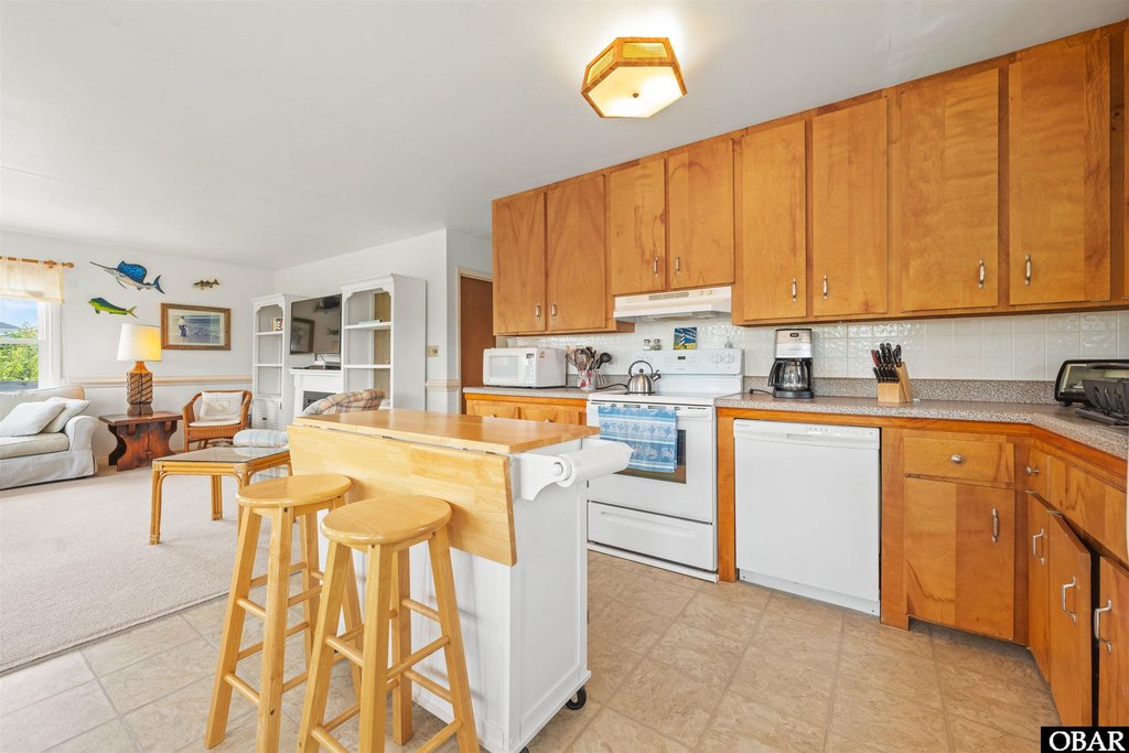 Corolla, North Carolina, 27927, United States, 3 Bedrooms Bedrooms, ,2 BathroomsBathrooms,Residential,Forsale,1914399