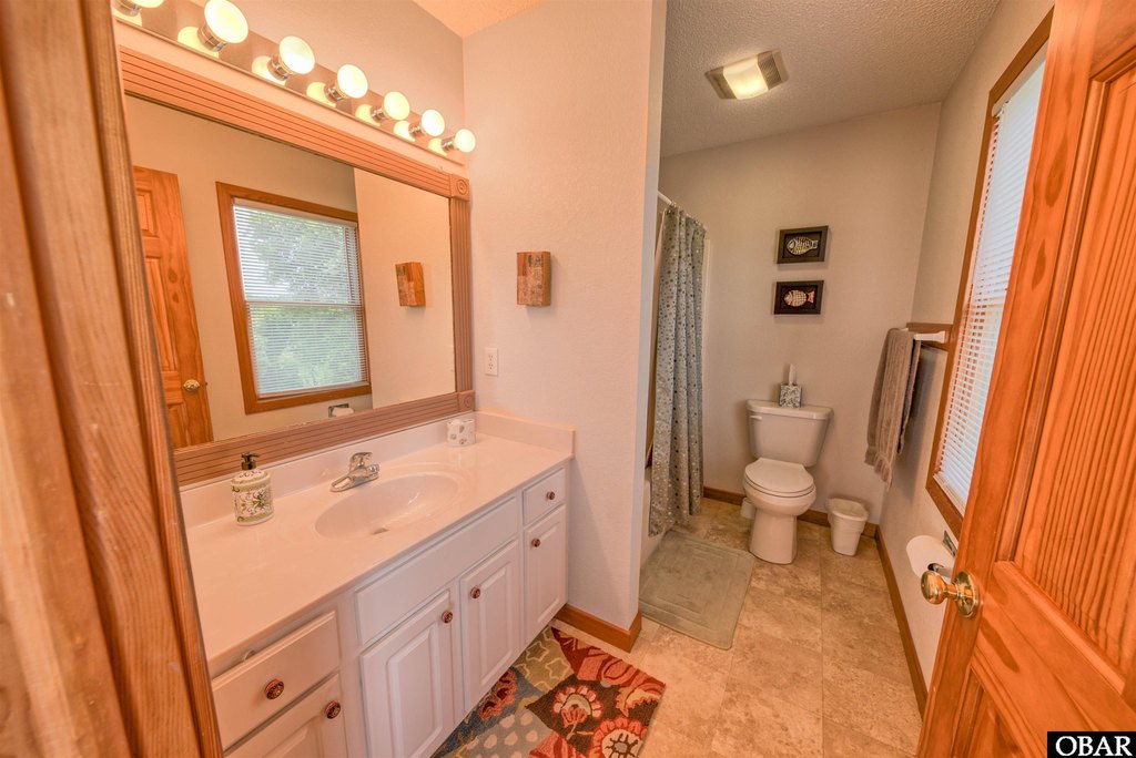 Hatteras, North Carolina, 27943, United States, 3 Bedrooms Bedrooms, ,3 BathroomsBathrooms,Residential,Forsale,1892304