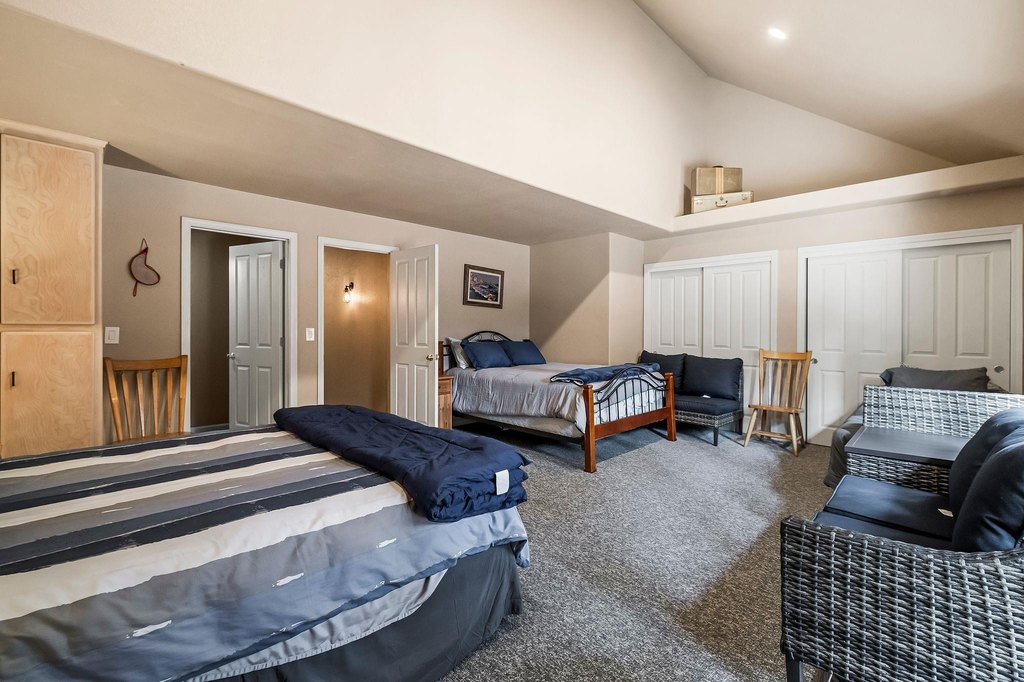 Lake Almanor, California, 96137, United States, 3 Bedrooms Bedrooms, ,3 BathroomsBathrooms,Residential,Forsale,1936791