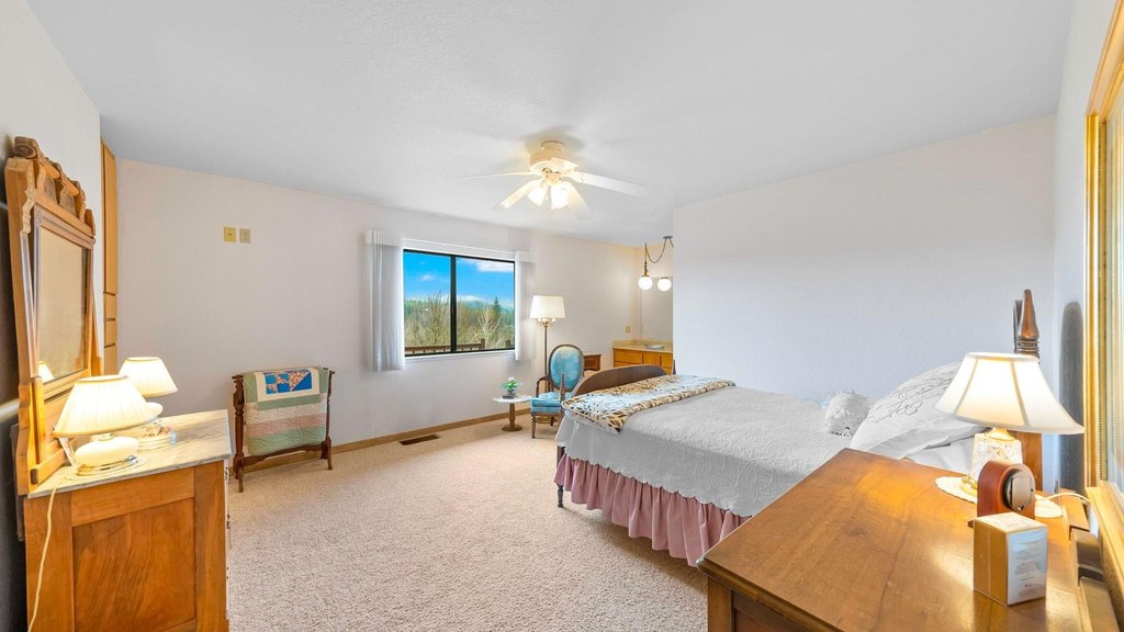 Quincy, California, 95971, United States, 4 Bedrooms Bedrooms, ,4 BathroomsBathrooms,Residential,Forsale,1910304
