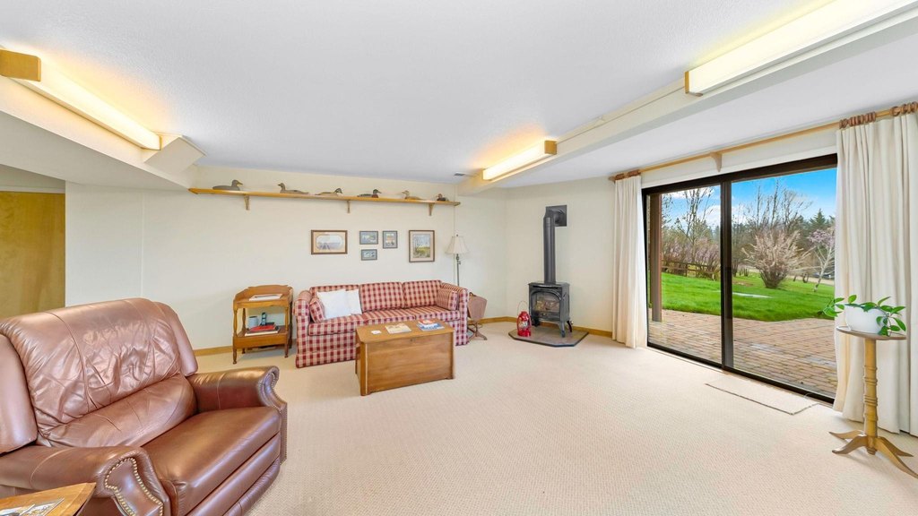 Quincy, California, 95971, United States, 4 Bedrooms Bedrooms, ,4 BathroomsBathrooms,Residential,Forsale,1910304