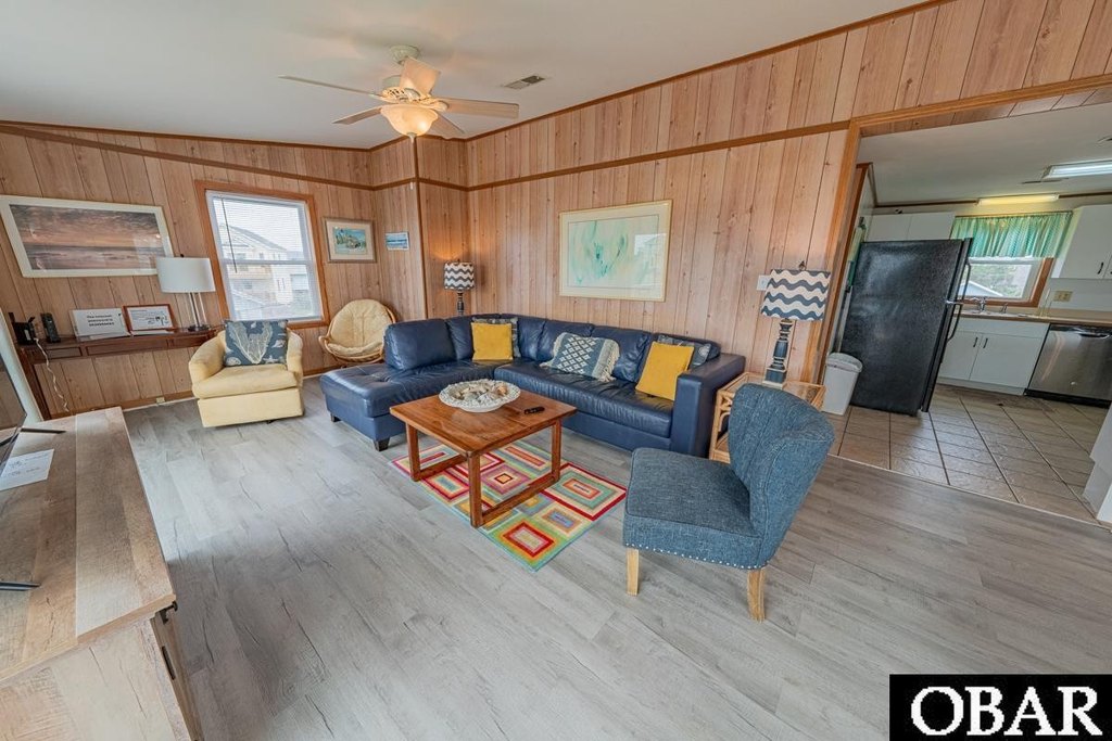 Avon, North Carolina, 27915, United States, 4 Bedrooms Bedrooms, ,3 BathroomsBathrooms,Residential,Forsale,2008030