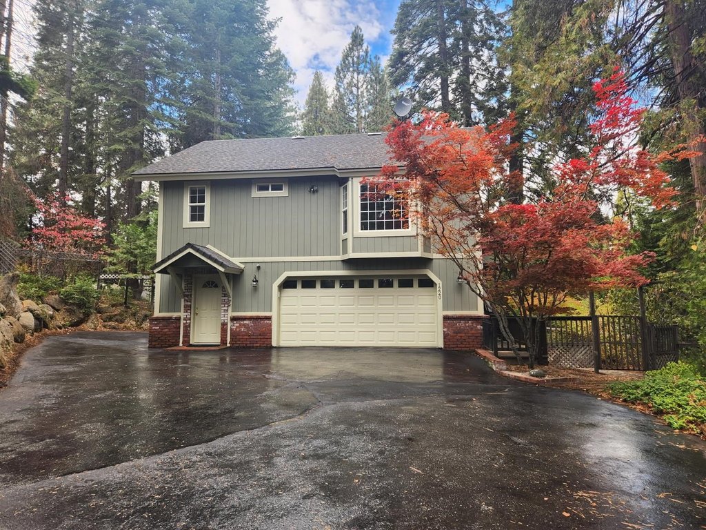 Lake Almanor, California, 96137, United States, 3 Bedrooms Bedrooms, ,2 BathroomsBathrooms,Residential,Forsale,1993793