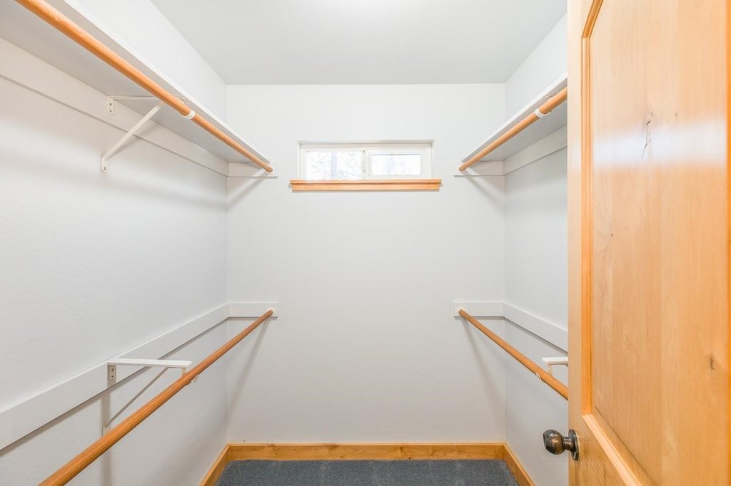 Lake Almanor, California, 96137, United States, 3 Bedrooms Bedrooms, ,2 BathroomsBathrooms,Residential,Forsale,1993793