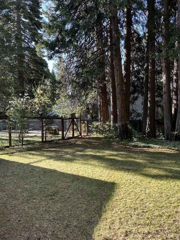 Lake Almanor, California, 96137, United States, 4 Bedrooms Bedrooms, ,3 BathroomsBathrooms,Residential,Forsale,1936725