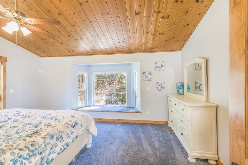 Lake Almanor, California, 96137, United States, 3 Bedrooms Bedrooms, ,2 BathroomsBathrooms,Residential,Forsale,1993793