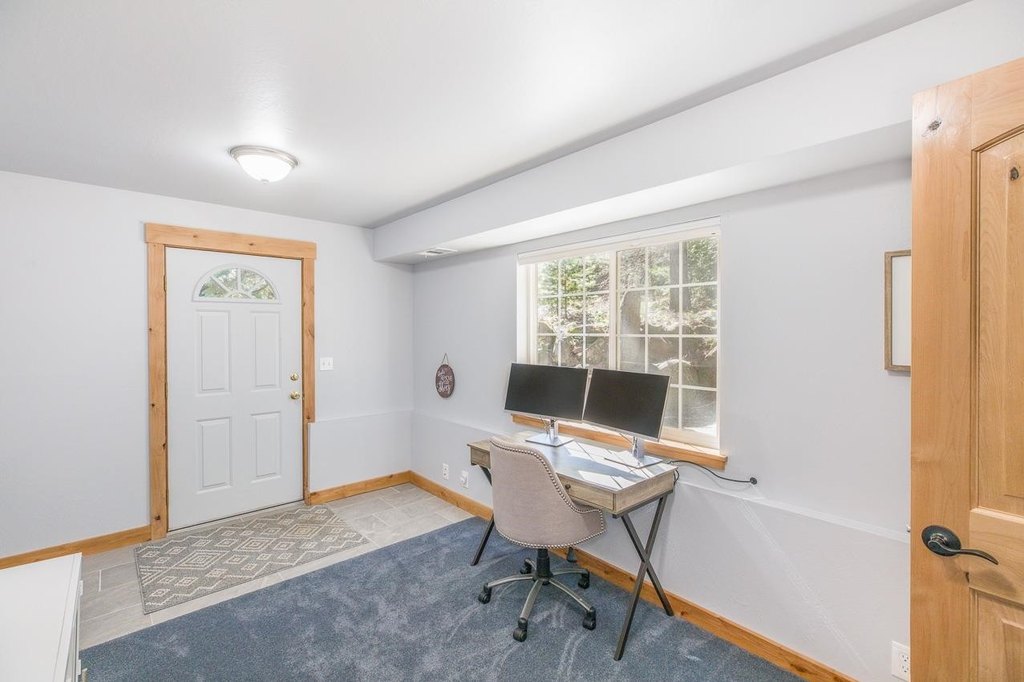 Lake Almanor, California, 96137, United States, 3 Bedrooms Bedrooms, ,2 BathroomsBathrooms,Residential,Forsale,1993793