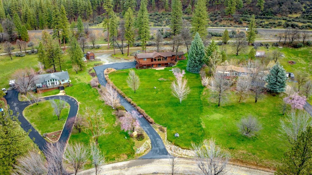 Quincy, California, 95971, United States, 4 Bedrooms Bedrooms, ,4 BathroomsBathrooms,Residential,Forsale,1910304