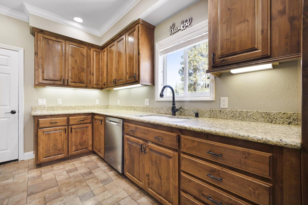 Chester, California, 96020, United States, 3 Bedrooms Bedrooms, ,2 BathroomsBathrooms,Residential,Forsale,1910293