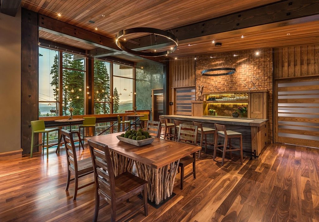 Truckee, California, 96161, United States, 3 Bedrooms Bedrooms, ,3 BathroomsBathrooms,Residential,Forsale,1904015