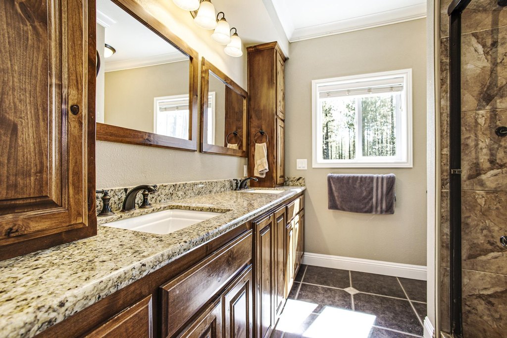 Chester, California, 96020, United States, 3 Bedrooms Bedrooms, ,2 BathroomsBathrooms,Residential,Forsale,1910293