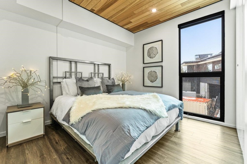 Truckee, California, 96161, United States, 3 Bedrooms Bedrooms, ,3 BathroomsBathrooms,Residential,Forsale,1904015