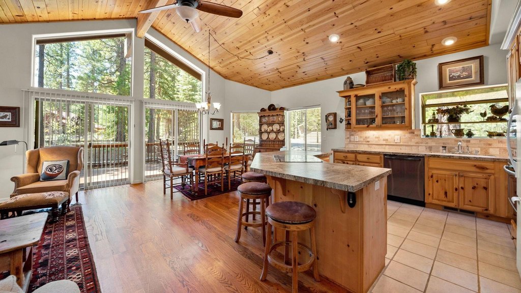 Clio, California, 96106, United States, 3 Bedrooms Bedrooms, ,3 BathroomsBathrooms,Residential,Forsale,1910305