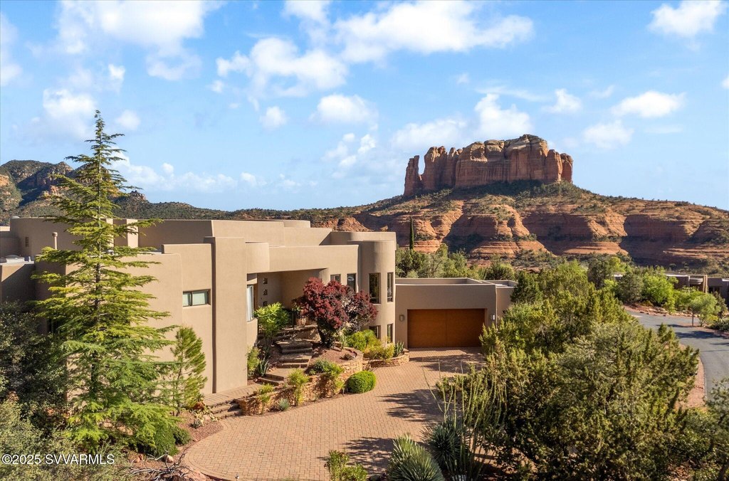 Sedona, Arizona, 86336, United States, 3 Bedrooms Bedrooms, ,5 BathroomsBathrooms,Residential,Forsale,1919198