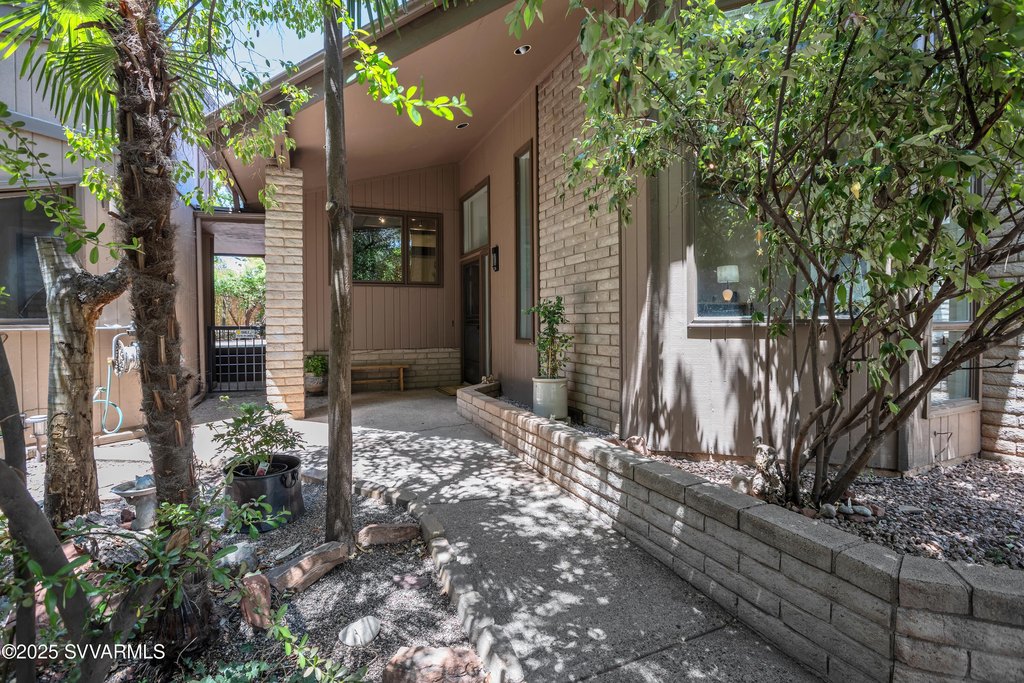 Sedona, Arizona, 86336, United States, 3 Bedrooms Bedrooms, ,3 BathroomsBathrooms,Residential,Forsale,1886691