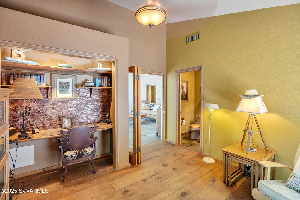 Sedona, Arizona, 86336, United States, 3 Bedrooms Bedrooms, ,3 BathroomsBathrooms,Residential,Forsale,1886691
