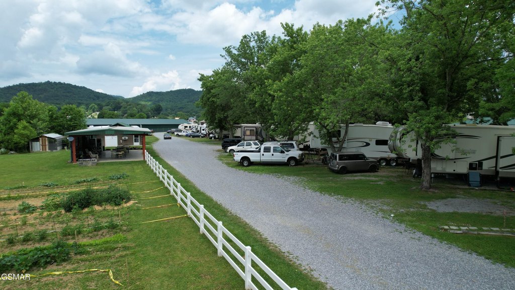 Sevierville, Tennessee, 37862, United States, ,Commercial,Forsale,1910217