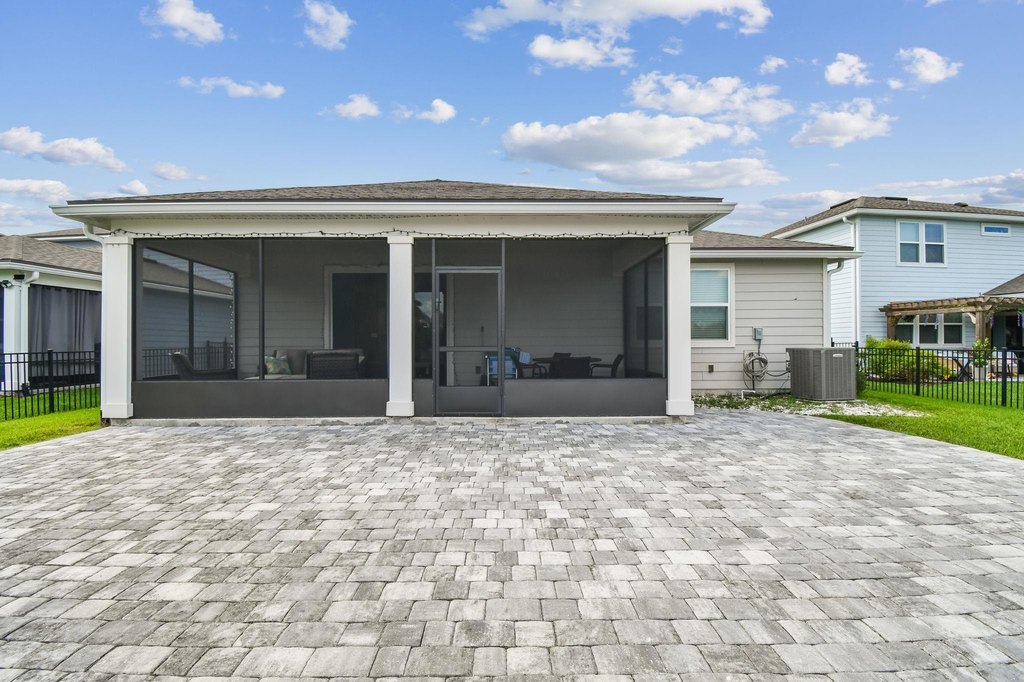 St Augustine, Florida, 32092, United States, 3 Bedrooms Bedrooms, ,2 BathroomsBathrooms,Residential,Forsale,1914447