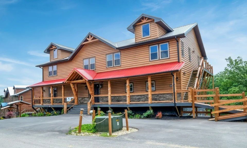 Sevierville, Tennessee, 37876, United States, 16 Bedrooms Bedrooms, ,16.5 BathroomsBathrooms,Residential,Forsale,1942439