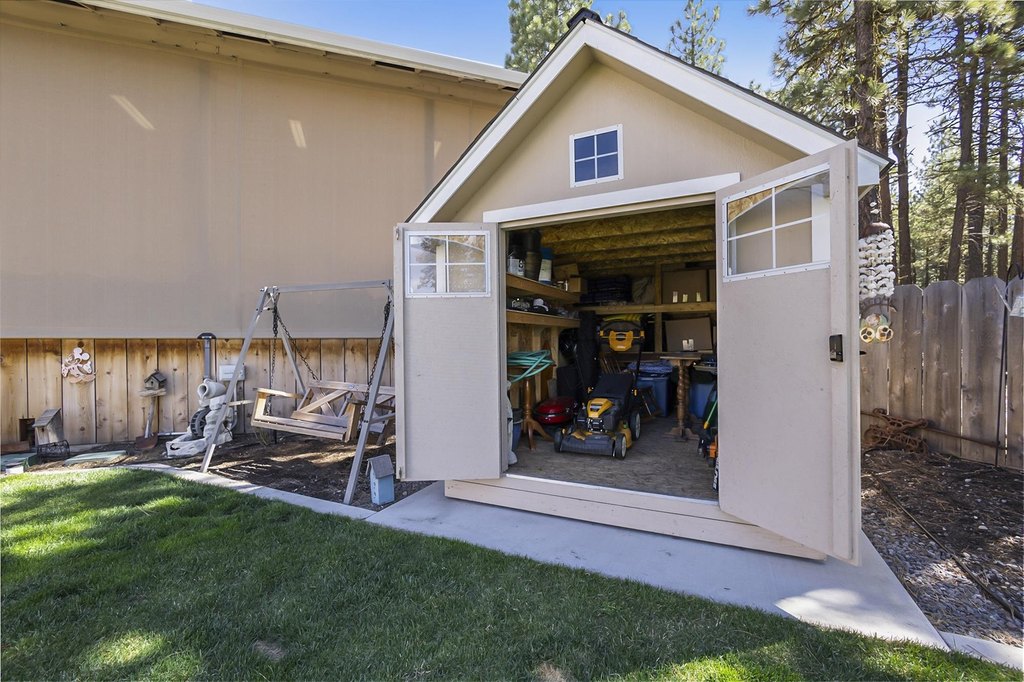 Chester, California, 96020, United States, 3 Bedrooms Bedrooms, ,2 BathroomsBathrooms,Residential,Forsale,1910293