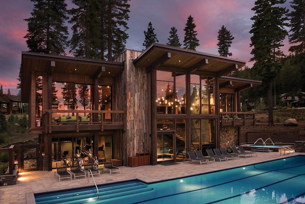 Truckee, California, 96161, United States, 3 Bedrooms Bedrooms, ,3 BathroomsBathrooms,Residential,Forsale,1904015