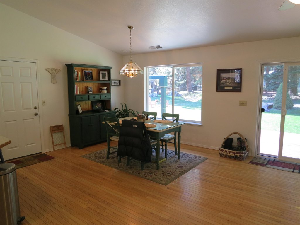 Chester, California, 96020, United States, 3 Bedrooms Bedrooms, ,2 BathroomsBathrooms,Residential,Forsale,1888832