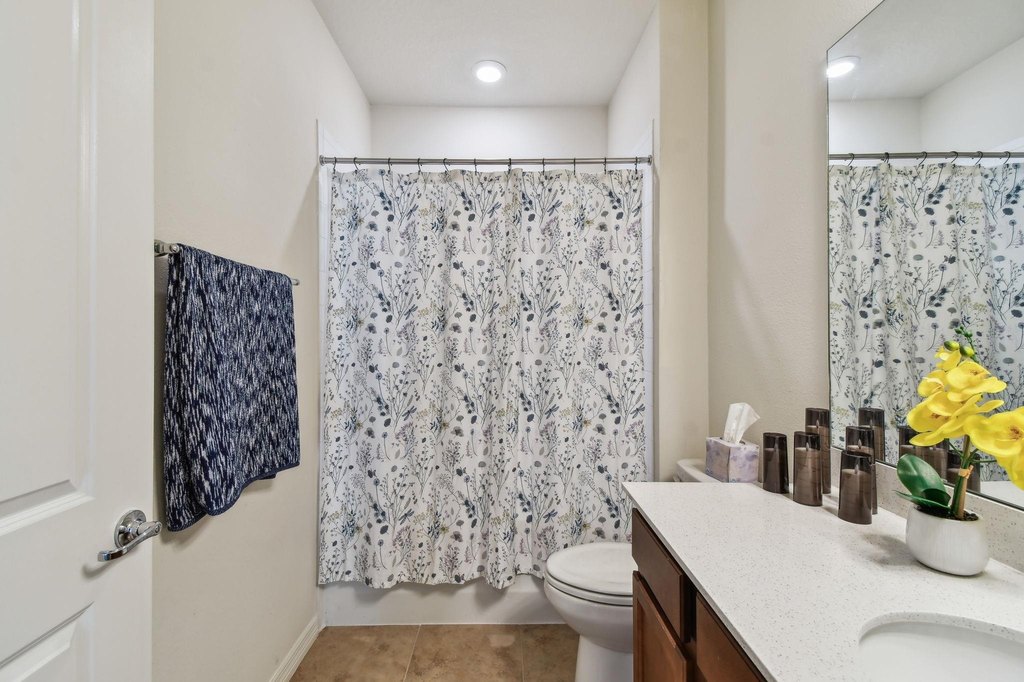 St Augustine, Florida, 32092, United States, 3 Bedrooms Bedrooms, ,2 BathroomsBathrooms,Residential,Forsale,1914447