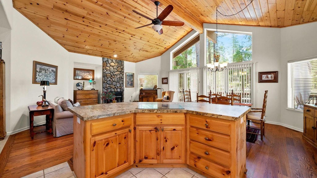 Clio, California, 96106, United States, 3 Bedrooms Bedrooms, ,3 BathroomsBathrooms,Residential,Forsale,1910305